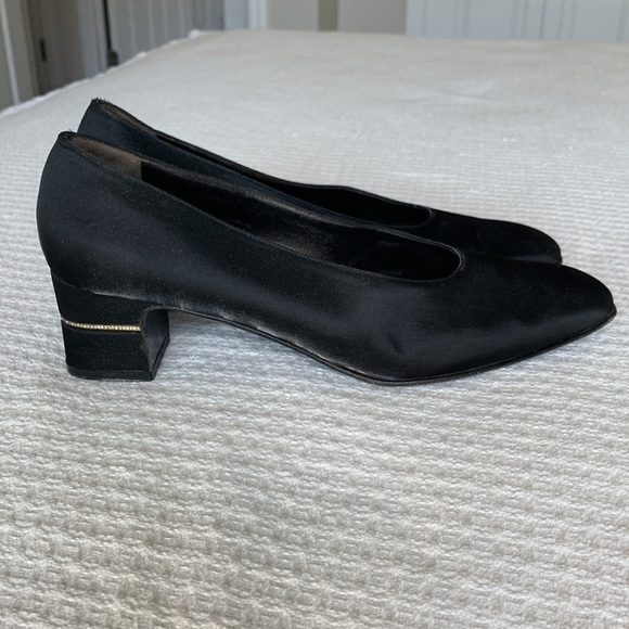 Salvatore Ferragamo Black Satin block heels with crystal inset size 10 - Picture 5 of 11
